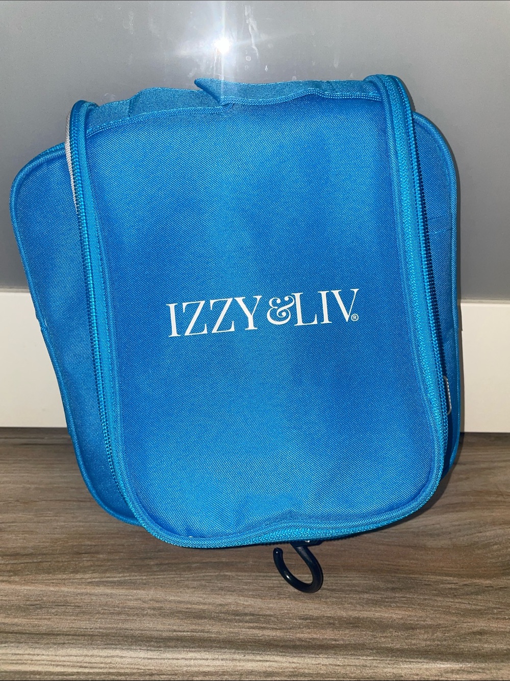 IZZY & LIV Blue Travel Hanging Toiletry Bag